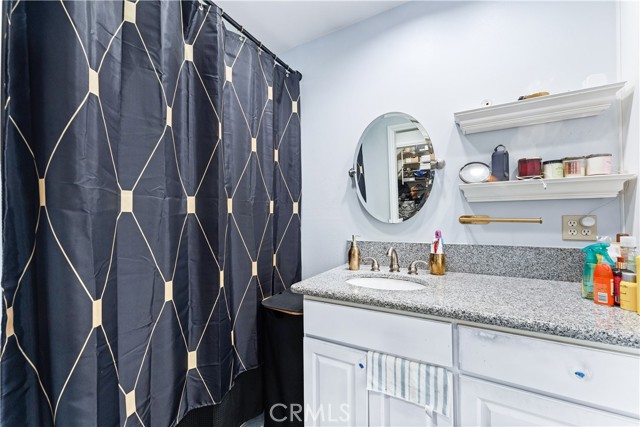 Detail Gallery Image 25 of 47 For 2917 Denmead St, Lakewood,  CA 90712 - 3 Beds | 2 Baths