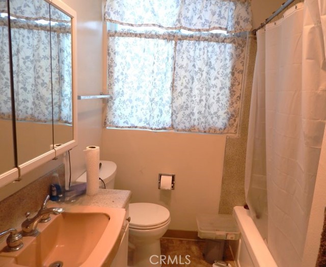 Detail Gallery Image 11 of 12 For 6979 Palm Ct 228i,  Riverside,  CA 92506 - 2 Beds | 2 Baths