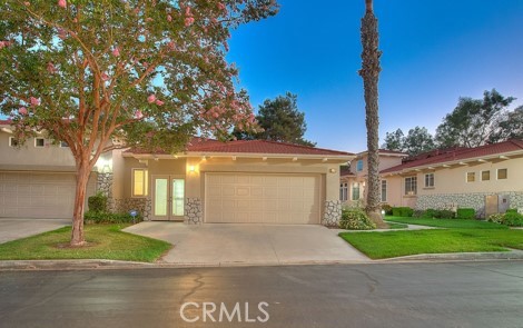 Detail Gallery Image 2 of 31 For 1536 Upland Hills Dr, Upland,  CA 91784 - 3 Beds | 2/1 Baths