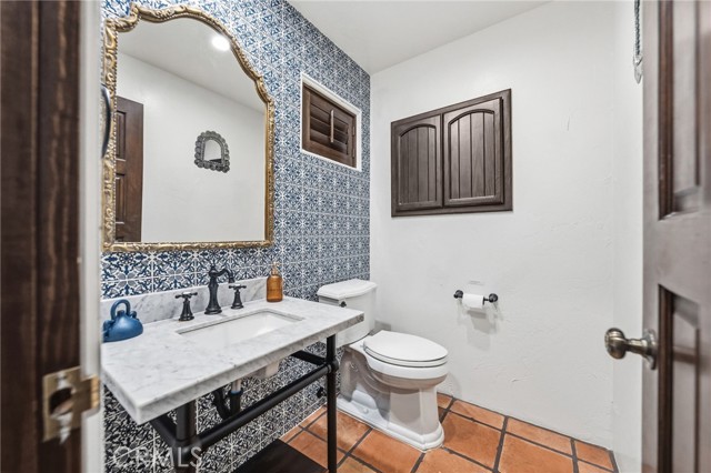 Detail Gallery Image 22 of 74 For 25805 Avenida Del Oro, Temecula,  CA 92590 - 4 Beds | 4/1 Baths