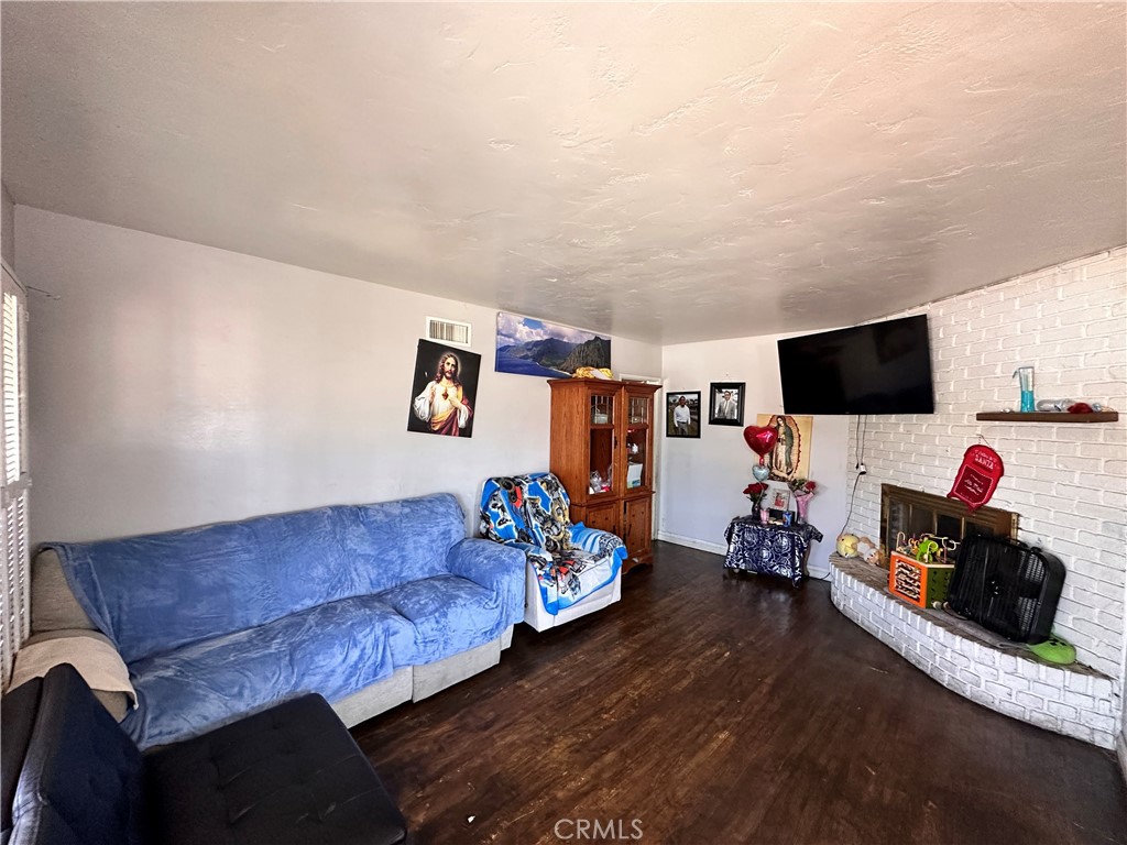 13232 Newell