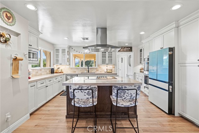 Detail Gallery Image 16 of 71 For 30737 Hasley Canyon Rd, Castaic,  CA 91384 - 4 Beds | 3 Baths
