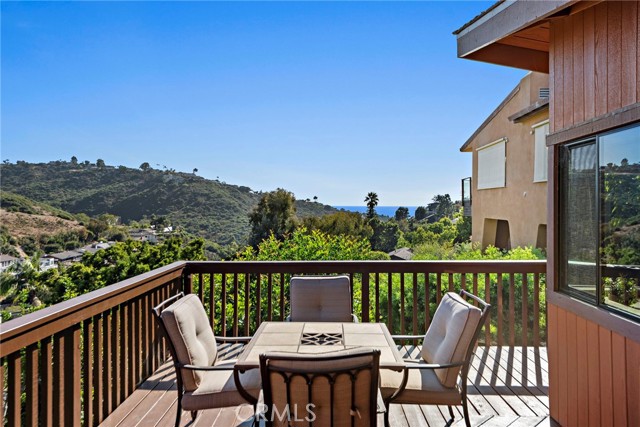 Detail Gallery Image 36 of 46 For 1362 Morningside Dr, Laguna Beach,  CA 92651 - 5 Beds | 3/1 Baths