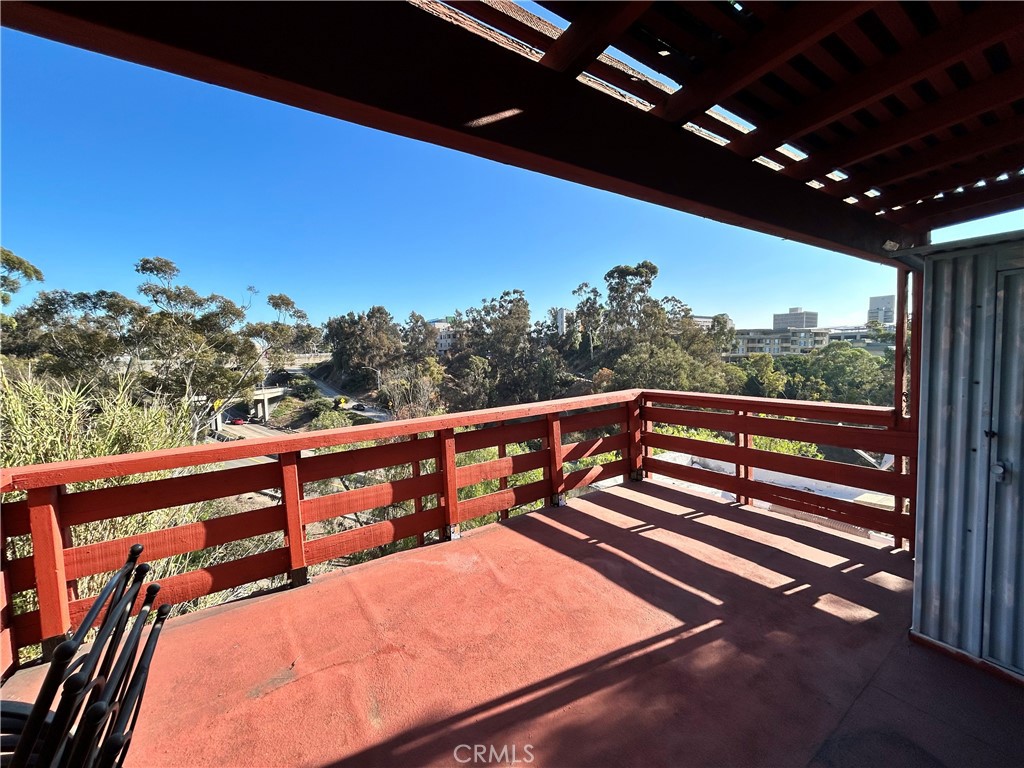 1005 Lincoln Avenue - photo 11