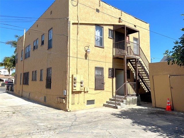 Detail Gallery Image 17 of 17 For 7919 S Normandie Ave #4,  Los Angeles,  CA 90044 - 1 Beds | 1 Baths