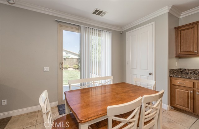 1244 Sea Lavender Lane, Beaumont CA: https://media.crmls.org/medias/99b91c7f-54e5-48d9-bfc0-324664f87e80.jpg