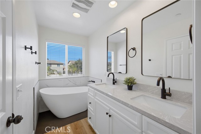 Detail Gallery Image 23 of 54 For 3418 Presidio, Perris,  CA 92570 - 4 Beds | 2/1 Baths