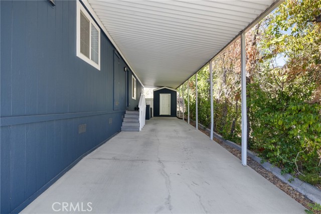 23777 Mulholland Highway, Calabasas CA: https://media.crmls.org/medias/99ba8bee-a044-44ff-a5c3-02fea7369252.jpg