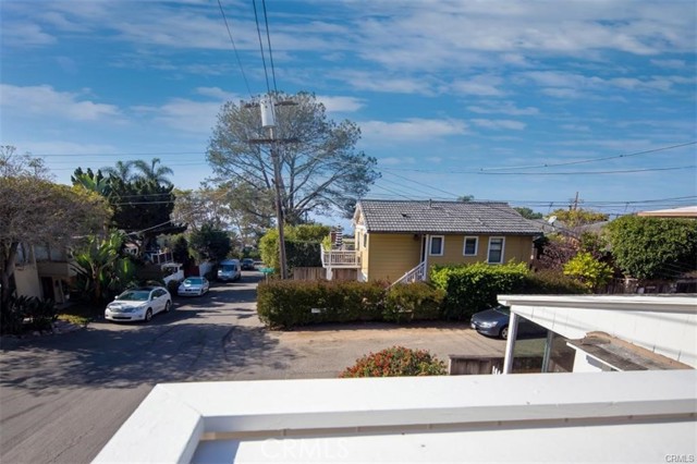 31612 Santa Rosa Drive, Laguna Beach CA: https://media.crmls.org/medias/99bb2e1b-b6a9-4042-9c82-b42b0c847be3.jpg