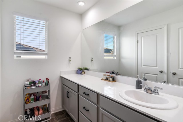 Image 18 of 25 For 29652 Falcon Hill Drive