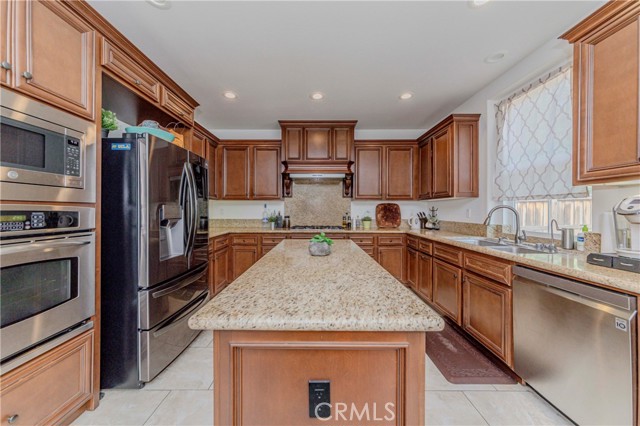 1330 W Marigold Avenue, La Habra CA: https://media.crmls.org/medias/99bbd58f-2cf0-474f-a593-7cb4e7ed57c9.jpg