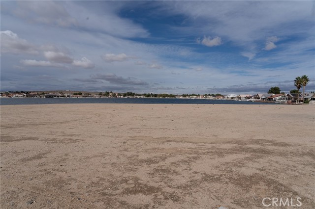 Detail Gallery Image 15 of 21 For 27160 Vista #38,  Helendale,  CA 92342 - 2 Beds | 2 Baths