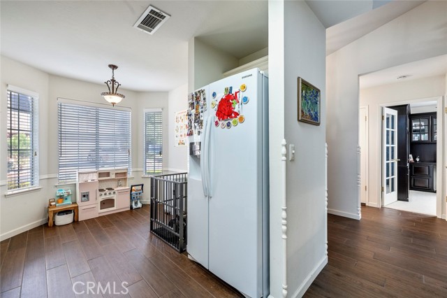 Detail Gallery Image 9 of 28 For 8735 N Cedar Ave #147,  Fresno,  CA 93720 - 3 Beds | 2 Baths