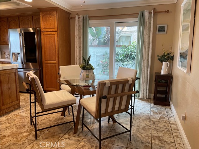 Detail Gallery Image 24 of 55 For 3562 Venture Dr, Huntington Beach,  CA 92649 - 4 Beds | 2/1 Baths