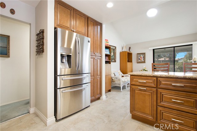 Detail Gallery Image 8 of 34 For 28145 Manchuca, Mission Viejo,  CA 92692 - 2 Beds | 2 Baths