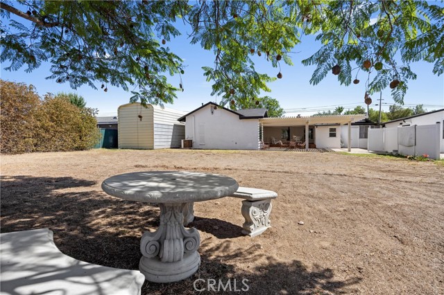 1049 2nd Street, Norco CA: https://media.crmls.org/medias/99be060c-dce8-4634-8411-dd9168cf0375.jpg