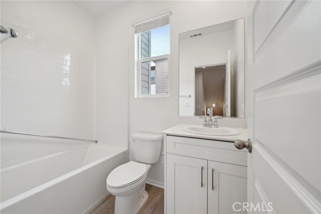 1553 Stratus Drive, Pomona CA: https://media.crmls.org/medias/99be2fc4-cafd-46e3-8096-fdcc8ebb950b.jpg