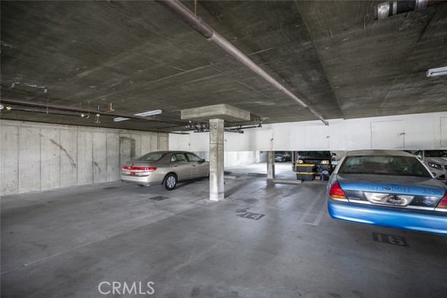 620 N 6th Street, Burbank CA: https://media.crmls.org/medias/99be8e6c-9c73-4c3f-bff7-3492e7f4afcf.jpg