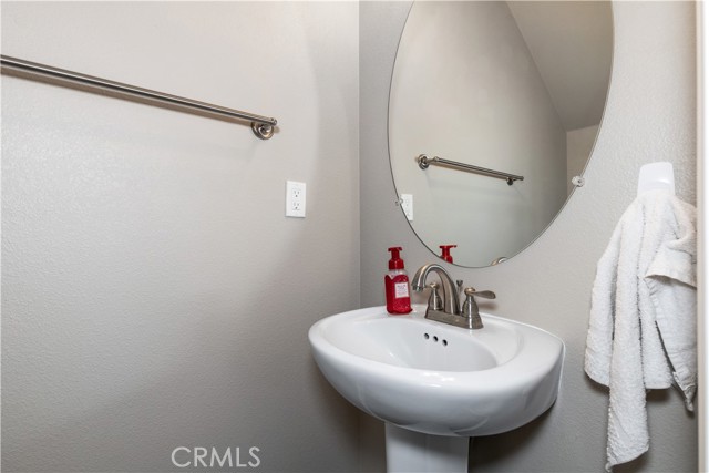 Detail Gallery Image 15 of 36 For 1195 Cortez Cir, San Miguel,  CA 93451 - 3 Beds | 2/1 Baths