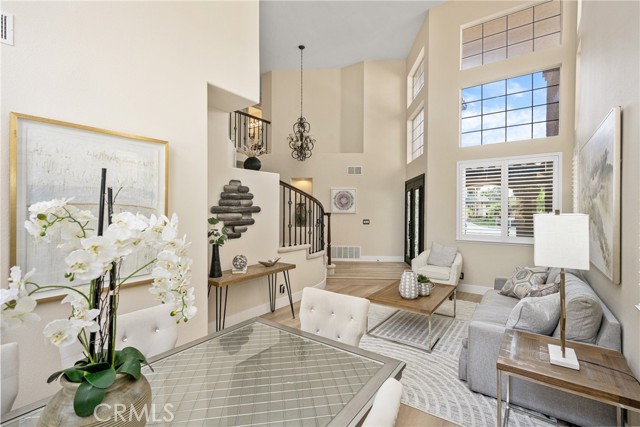 29 Calabria, Lake Forest CA: https://media.crmls.org/medias/99bf6b49-f1b3-40b5-b351-1162089ec8de.jpg