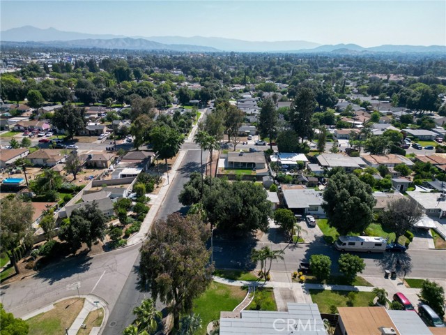 3604 Cortez Street, Riverside CA: https://media.crmls.org/medias/99c090da-516a-4a11-b3da-031e5ef55ef8.jpg