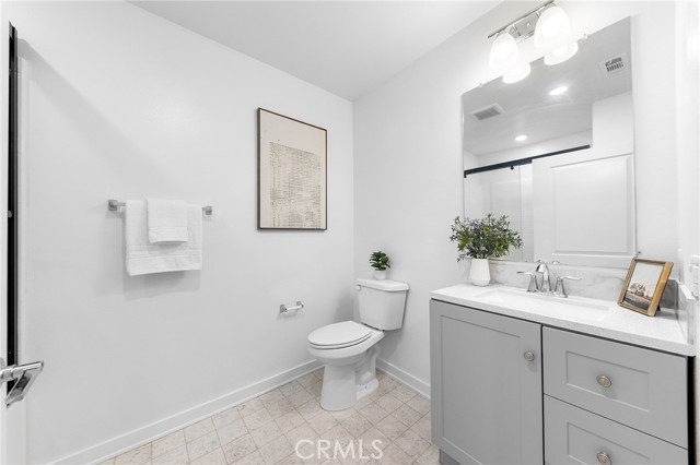 Detail Gallery Image 15 of 59 For 684 Panorama, La Puente,  CA 91744 - 3 Beds | 3/1 Baths