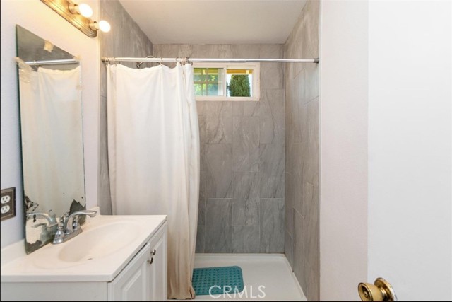 Detail Gallery Image 7 of 16 For 12029 Burgess Ave, Whittier,  CA 90604 - 2 Beds | 1 Baths
