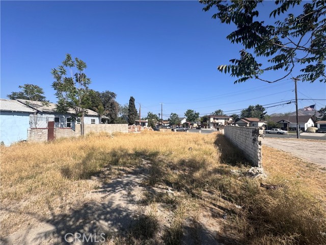 Detail Gallery Image 5 of 13 For 815 Orange Grove Ave, Colton,  CA 92324 - – Beds | – Baths
