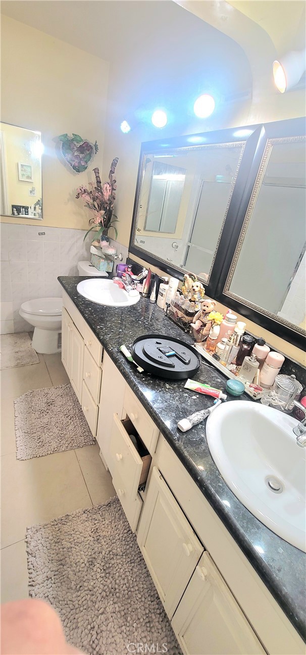 Detail Gallery Image 11 of 41 For 10181 Larson Ave, Garden Grove,  CA 92843 - 4 Beds | 4 Baths