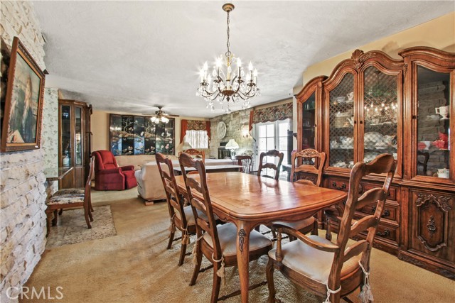 DINING ROOM ADJACENT TO THE FAMILY ROOM