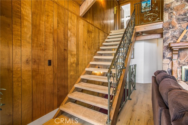 Detail Gallery Image 25 of 46 For 28834 Zion Dr, Lake Arrowhead,  CA 92352 - 4 Beds | 3 Baths