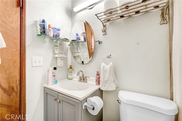 Detail Gallery Image 21 of 35 For 5025 4th Ave, Leimert Park,  CA 90043 - – Beds | – Baths