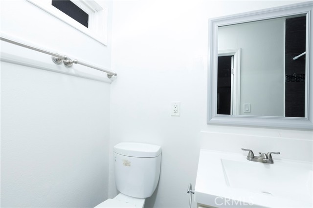 Detail Gallery Image 7 of 10 For 13471 El Prado Ave #C,  Garden Grove,  CA 92840 - 2 Beds | 2 Baths