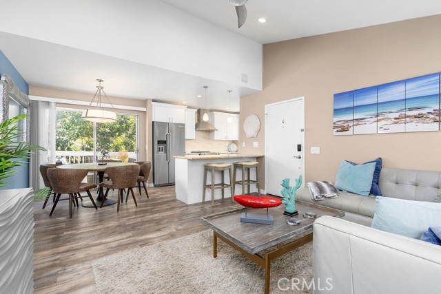 Detail Gallery Image 4 of 15 For 34044 Selva #149, Dana Point,  CA 92629 - 2 Beds | 2 Baths