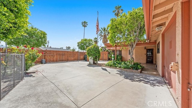 Detail Gallery Image 30 of 42 For 27196 10th Street, Highland,  CA 92346 - 3 Beds | 2 Baths