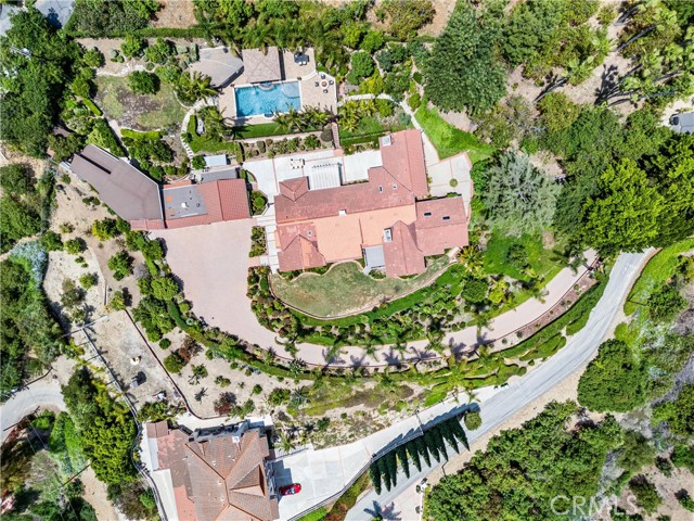 1929 Dorothea Road, La Habra Heights CA: https://media.crmls.org/medias/99c56791-8b41-4200-aa8a-ea813d113192.jpg