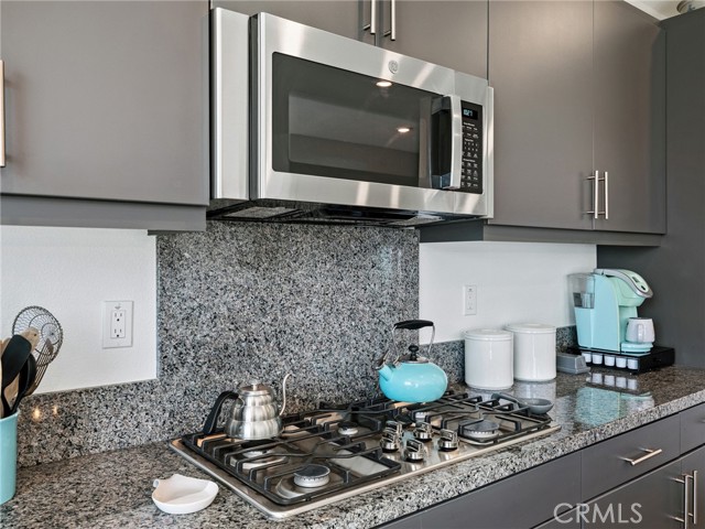 Detail Gallery Image 19 of 47 For 571 Tucker, Rialto,  CA 92377 - 4 Beds | 3 Baths