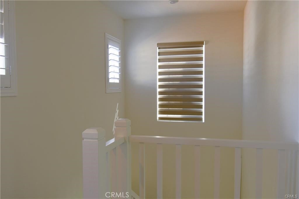 https://media.crmls.org/medias/99c69c8d-38a5-4c67-a9b6-95d7e054b935.jpg?preset=X-Large