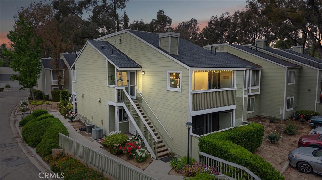 5879 Portsmouth Road #250