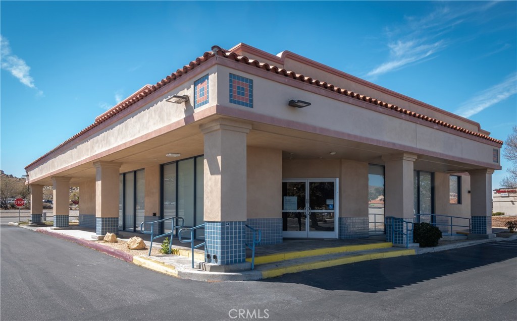 20236 US Highway 18, Apple Valley, CA 92307