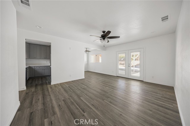 Detail Gallery Image 23 of 25 For 5845 Dogwood, San Bernardino,  CA 92404 - 3 Beds | 1 Baths