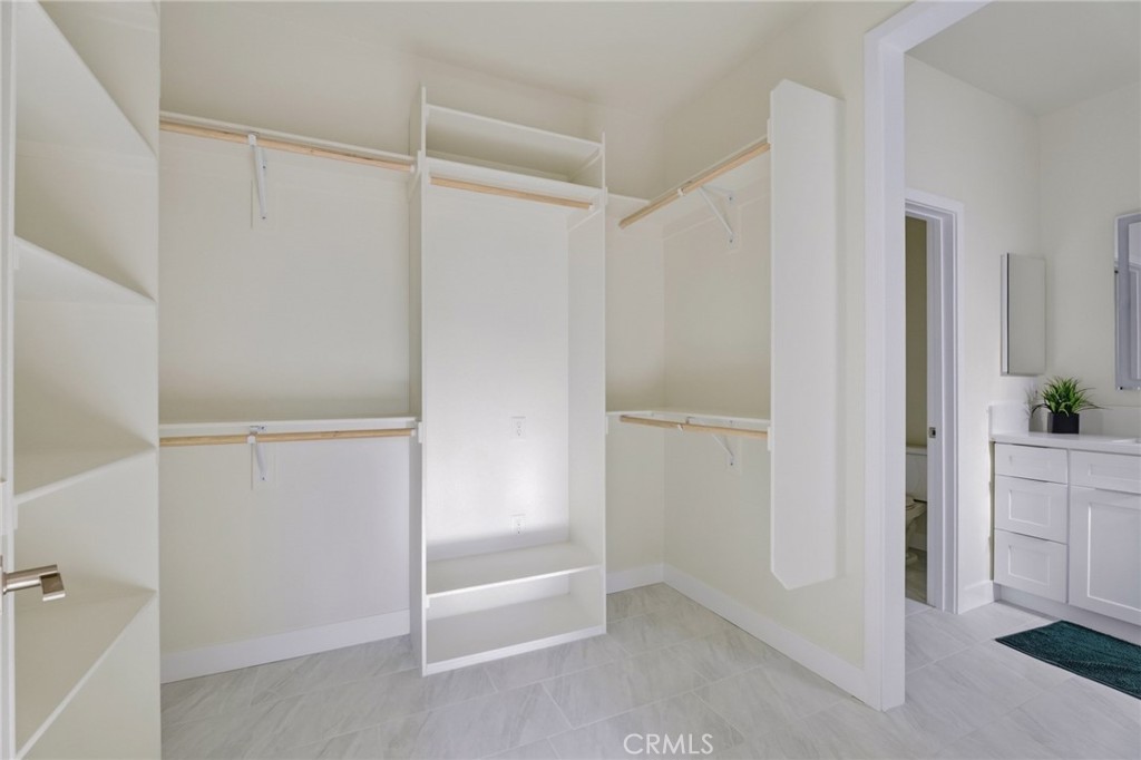 https://media.crmls.org/medias/99c7c091-c3d7-4698-8f67-11ecfd53ec56.jpg?preset=X-Large