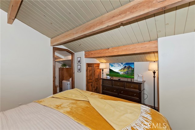 Detail Gallery Image 38 of 41 For 43305 Sand Canyon Rd, Big Bear Lake,  CA 92315 - 3 Beds | 1/1 Baths