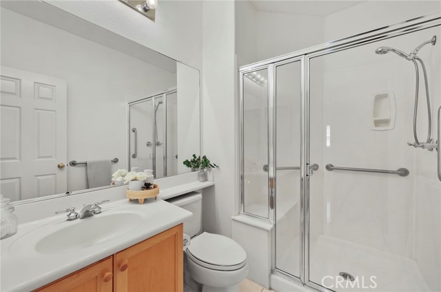 Detail Gallery Image 18 of 41 For 27402 Carino Cir, Mission Viejo,  CA 92692 - 5 Beds | 3 Baths