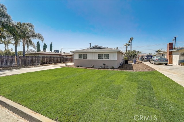 Image 2 for 11124 Blue Jay Dr, Riverside, CA 92505