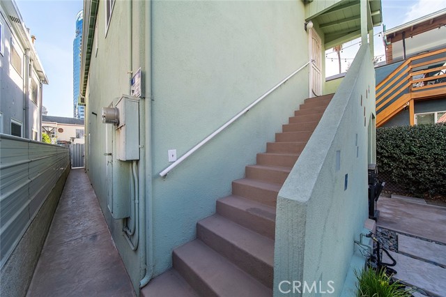 Detail Gallery Image 8 of 44 For 713 E 1st St, Long Beach,  CA 90802 - – Beds | – Baths