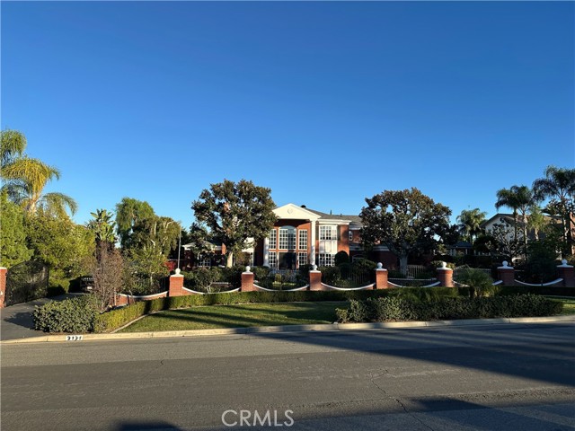 Front Image Thumbnail for CRIG25263328