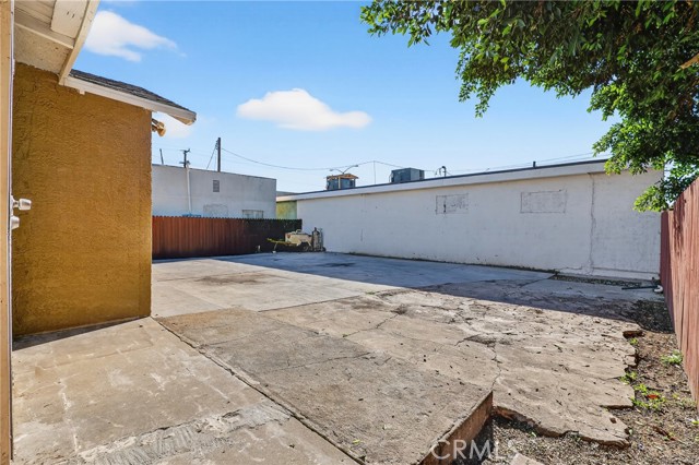 Detail Gallery Image 28 of 48 For 806 W Spruce St, Compton,  CA 90220 - 3 Beds | 1 Baths