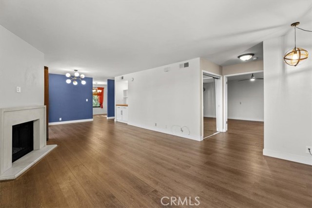 Detail Gallery Image 11 of 30 For 935 Main St #202,  El Segundo,  CA 90245 - 2 Beds | 2 Baths