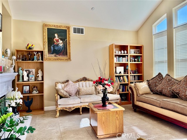 5721 Velvet Oak Court photo 8